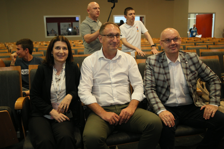 SPUŠTENA ZAVESA NA SRBIJA OPEN 2022 Prvi čovek Šahovskog saveza Srbije poručio: Da sledeće godine budemo još bolji (FOTO GALERIJA)