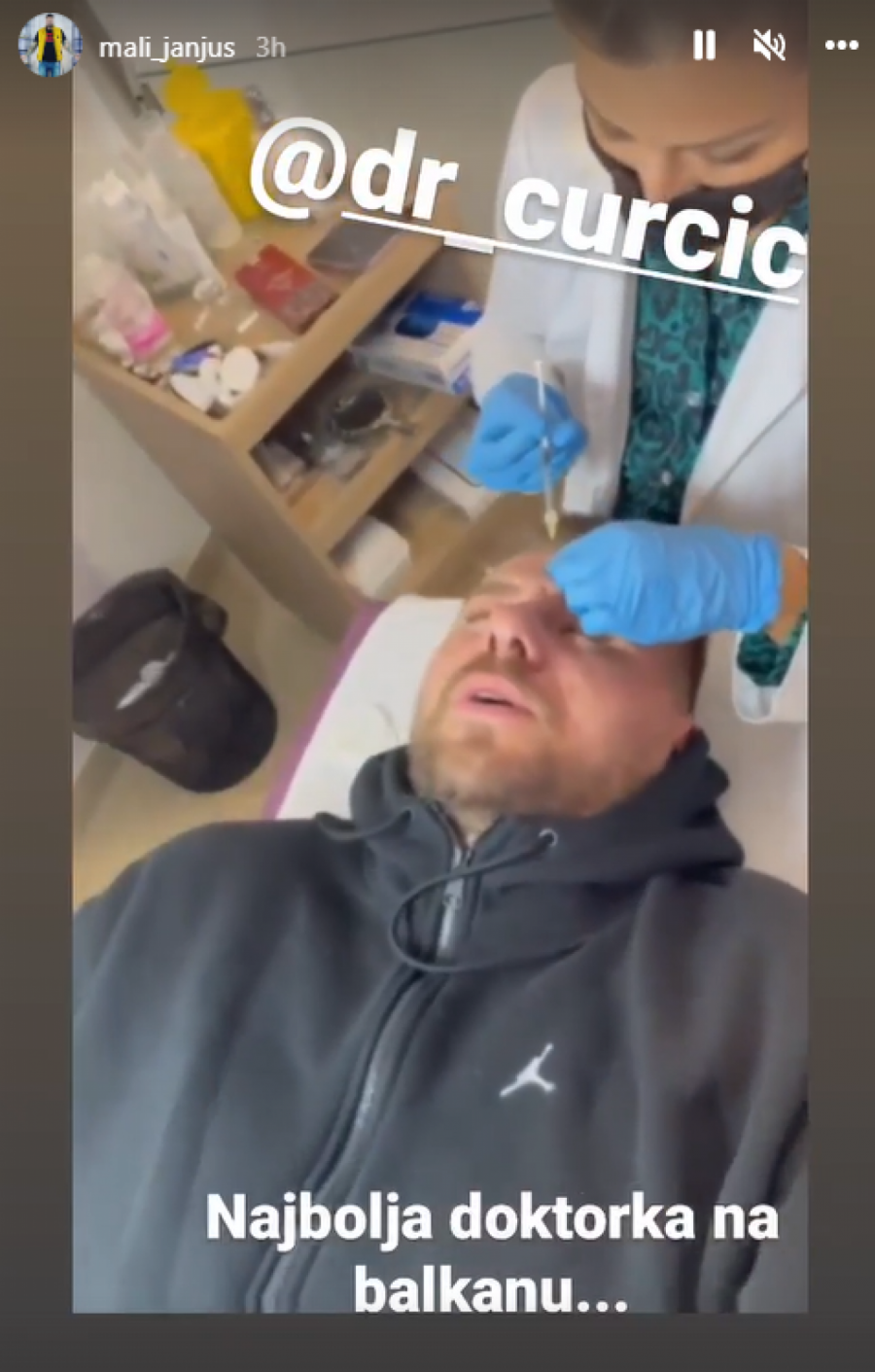 OTIŠAO NA REMONT Marko Janjušević krenuo stopama svoje bivše devojke Maje Marinković, pa izbockao celo lice botoksom (FOTO)