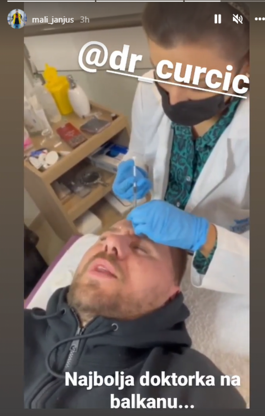 OTIŠAO NA REMONT Marko Janjušević krenuo stopama svoje bivše devojke Maje Marinković, pa izbockao celo lice botoksom (FOTO)