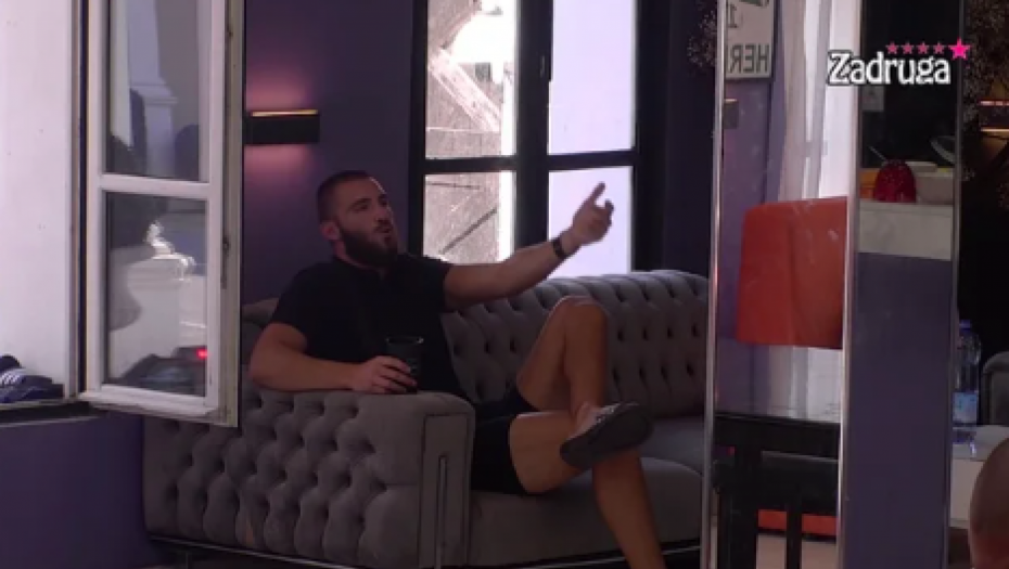 VOLIŠ SAMO SEBE! Žestoka svađa Milice i Mensura, tresla se Bela kuća: Bilo ti je lepo tri meseca, a onda je ušla Ana Jovanović