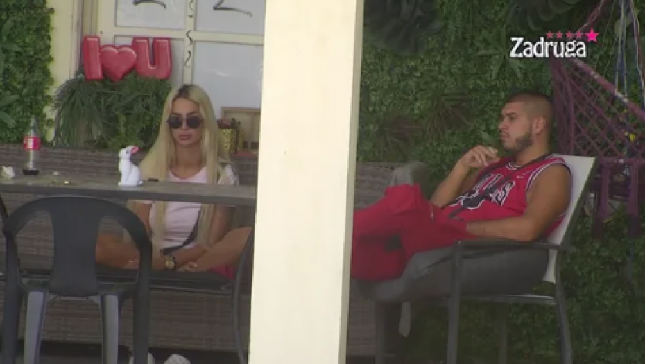 NE MOGU VIŠE DA GLEDAM TVOJU BIVŠU ŽENU! Aleksandra žestoko napala Dejana nakon klipa sa Dalilom