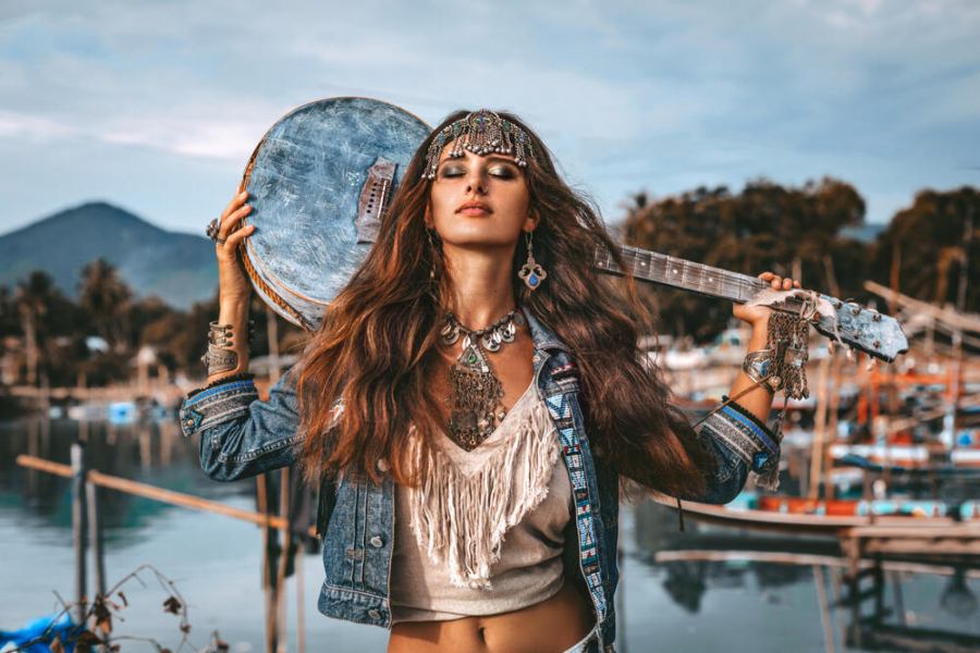 HOROSKOP ZA PETAK, 6 JANUARA  Ovan rešava dugove, Devica pregovara, Vaga ulazi u tajnu vezu