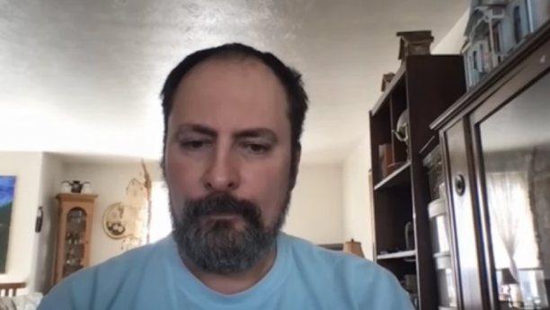 OVO JE ČOVEK KOJI GOVORI 24 JEZIKA Ostaćete u šoku kad otkrijete čime se bavi i koji mu je jezik omiljeni