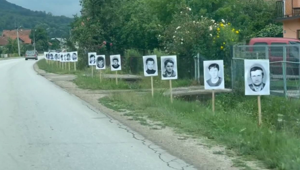FOTOGRAFIJE UBIJENIH SRBA POSTAVLJENE PORED PUTA Opomena za nekažnjene zločine Orićeve divizije (VIDEO)