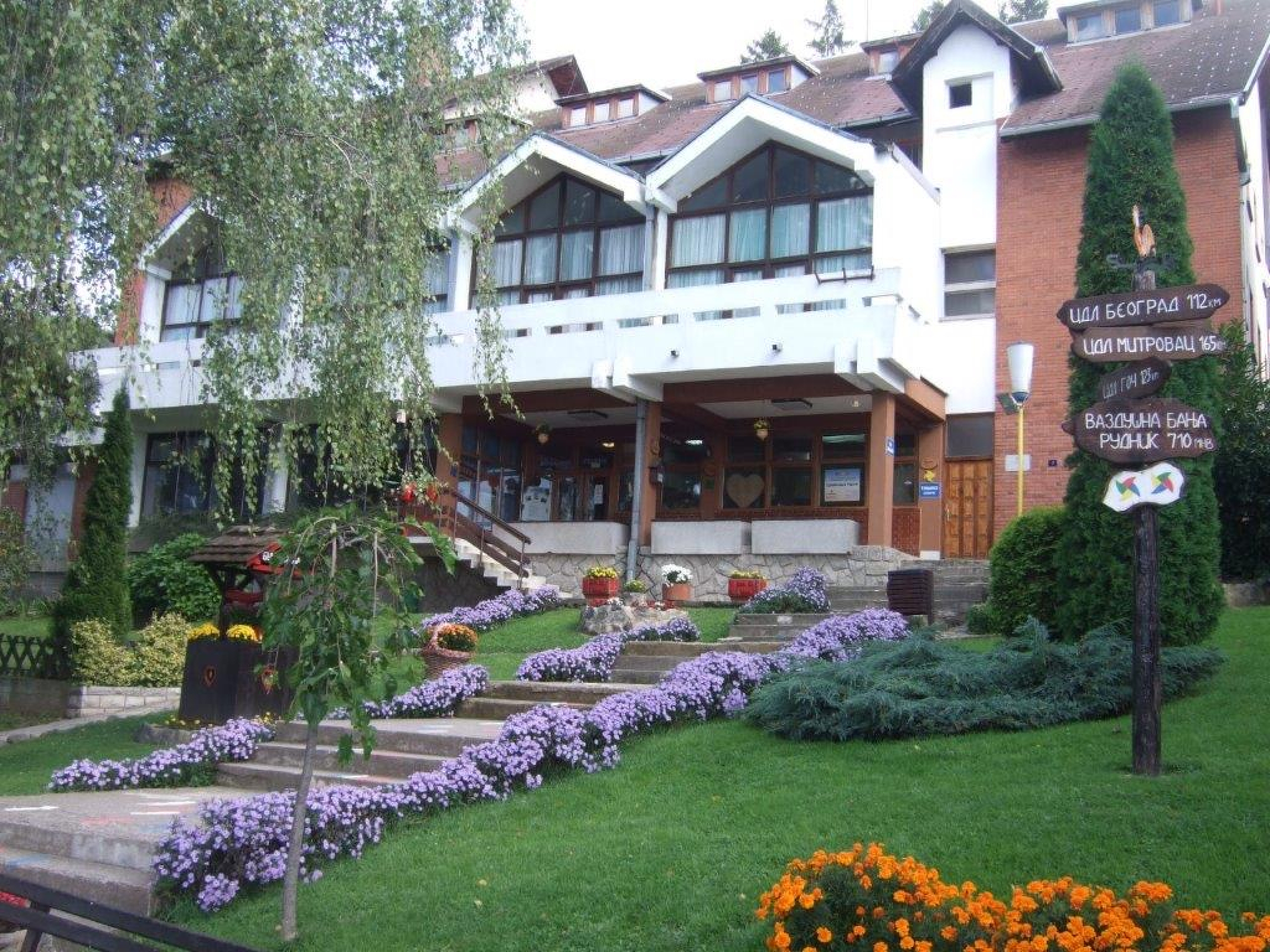 PREDLAŽU JOŠ 150.000 VAUČERA Udruženje uputilo poziv Vladi Srbije povodom subvencija za besplatan odmor!