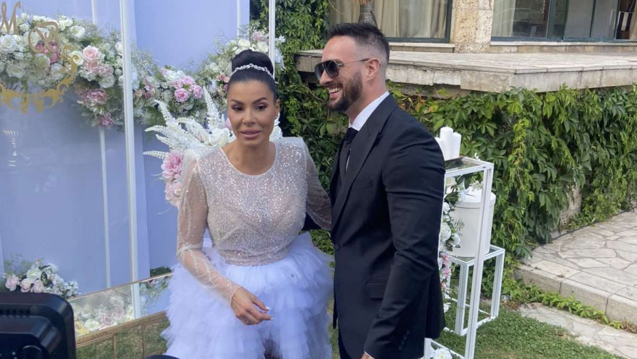 MNOGI SU IMALI PREDRASUDE O MENI Mia Borisavljević otkrila kako izgleda brak kada se oba partnera bave istim poslom