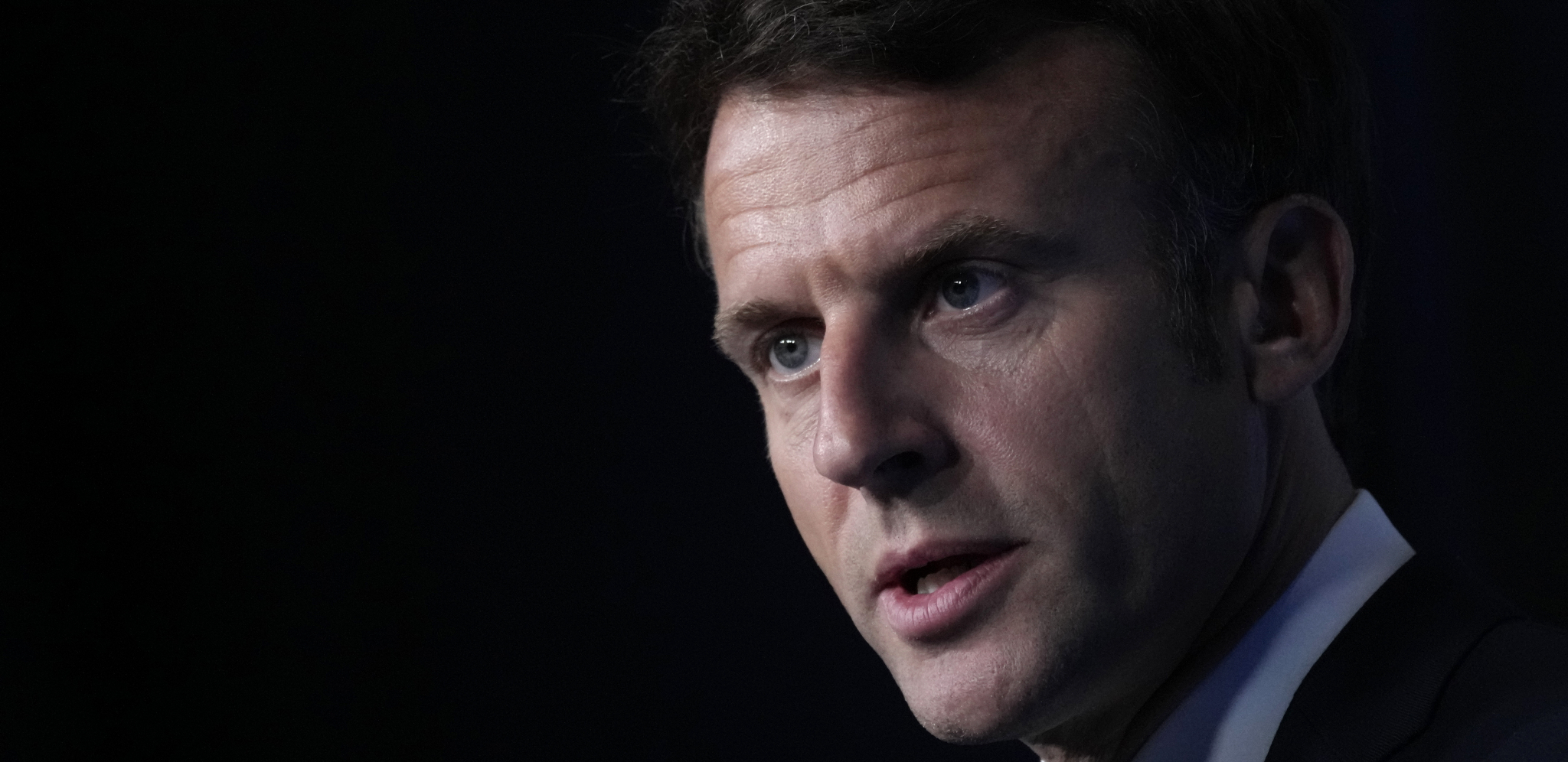 "VIDOVITI" MAKRON Predsednik Francuske pogodio tačan rezultat na meču "trikolora"