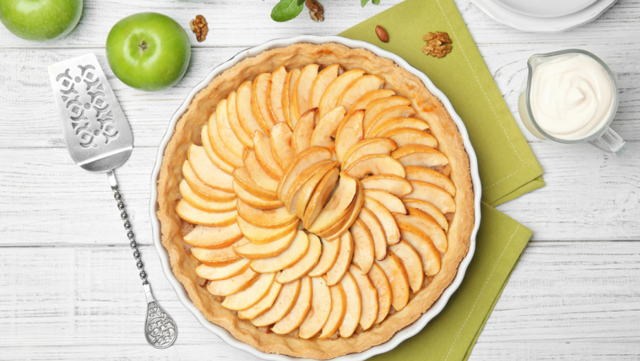 Vreme je za nešto slatko: Recept za tart sa jabukama
