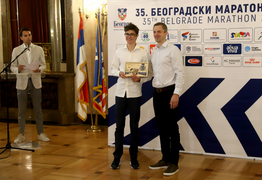 SJAJNO Beogradski maraton se poklonio svojim herojima: Veliko priznanje za 