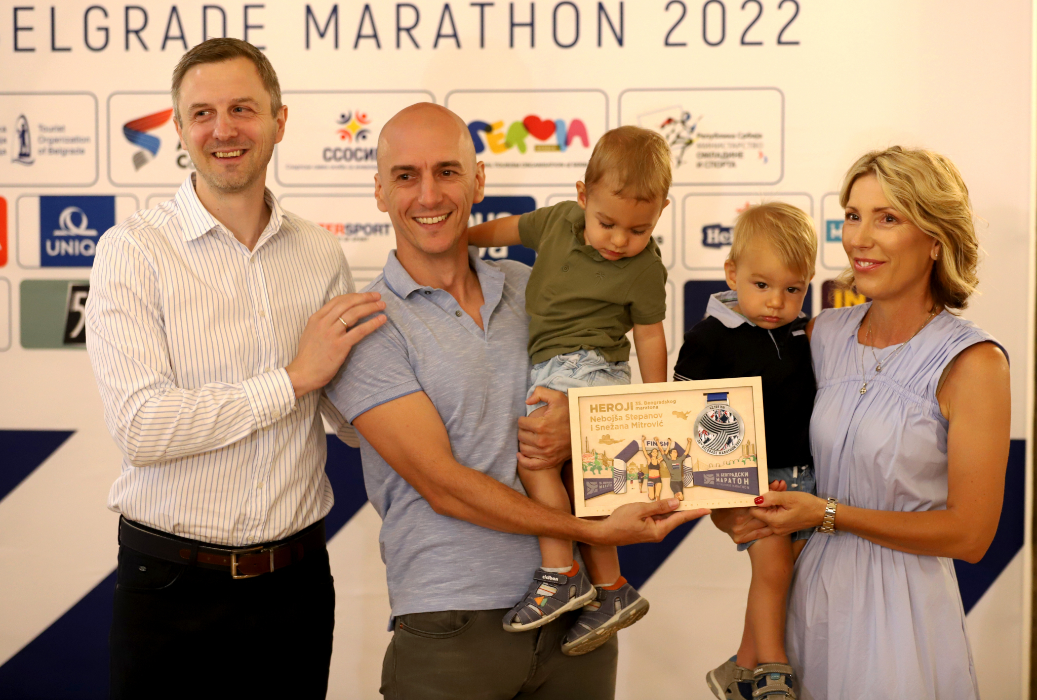 SJAJNO Beogradski maraton se poklonio svojim herojima: Veliko priznanje za 