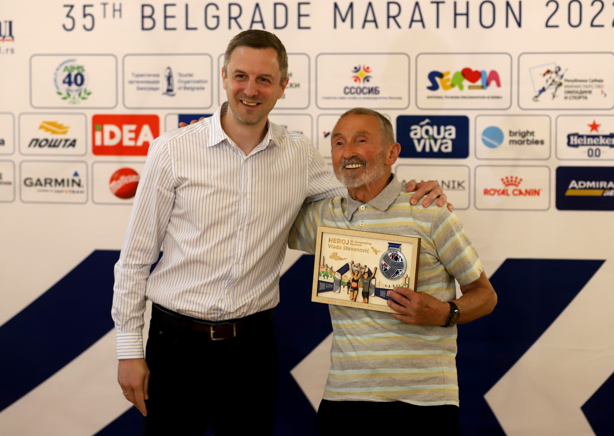 SJAJNO Beogradski maraton se poklonio svojim herojima: Veliko priznanje za 