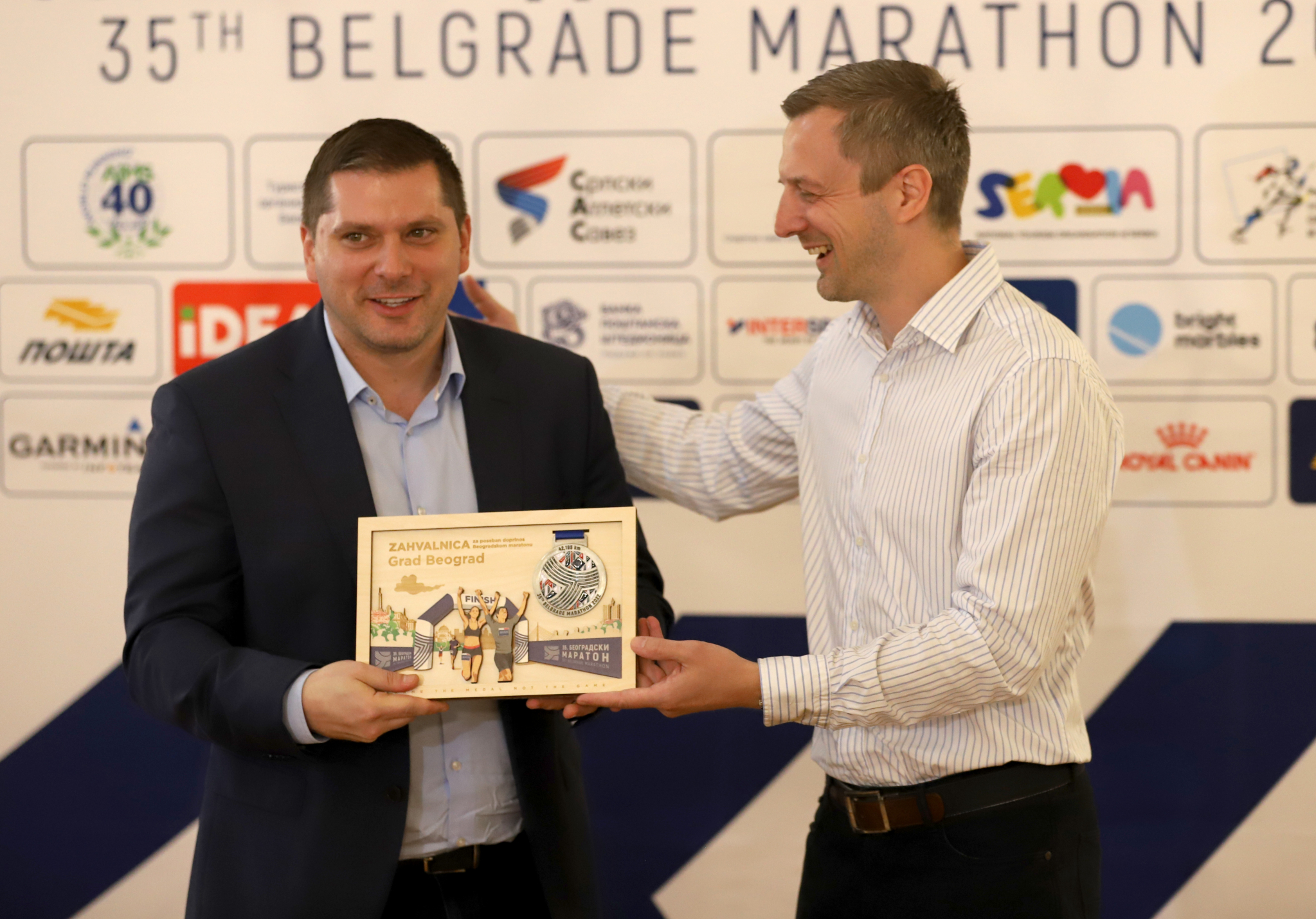 SJAJNO Beogradski maraton se poklonio svojim herojima: Veliko priznanje za 