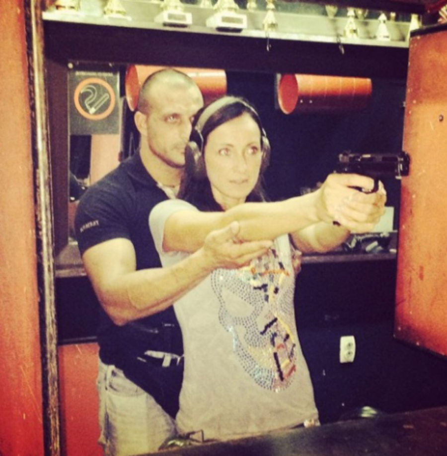 ON JE POTEZAO PIŠTOLJ NA NJU Slađa Delibašić saslušana zbog bivšeg dečka, nije znala da je on opasan momak