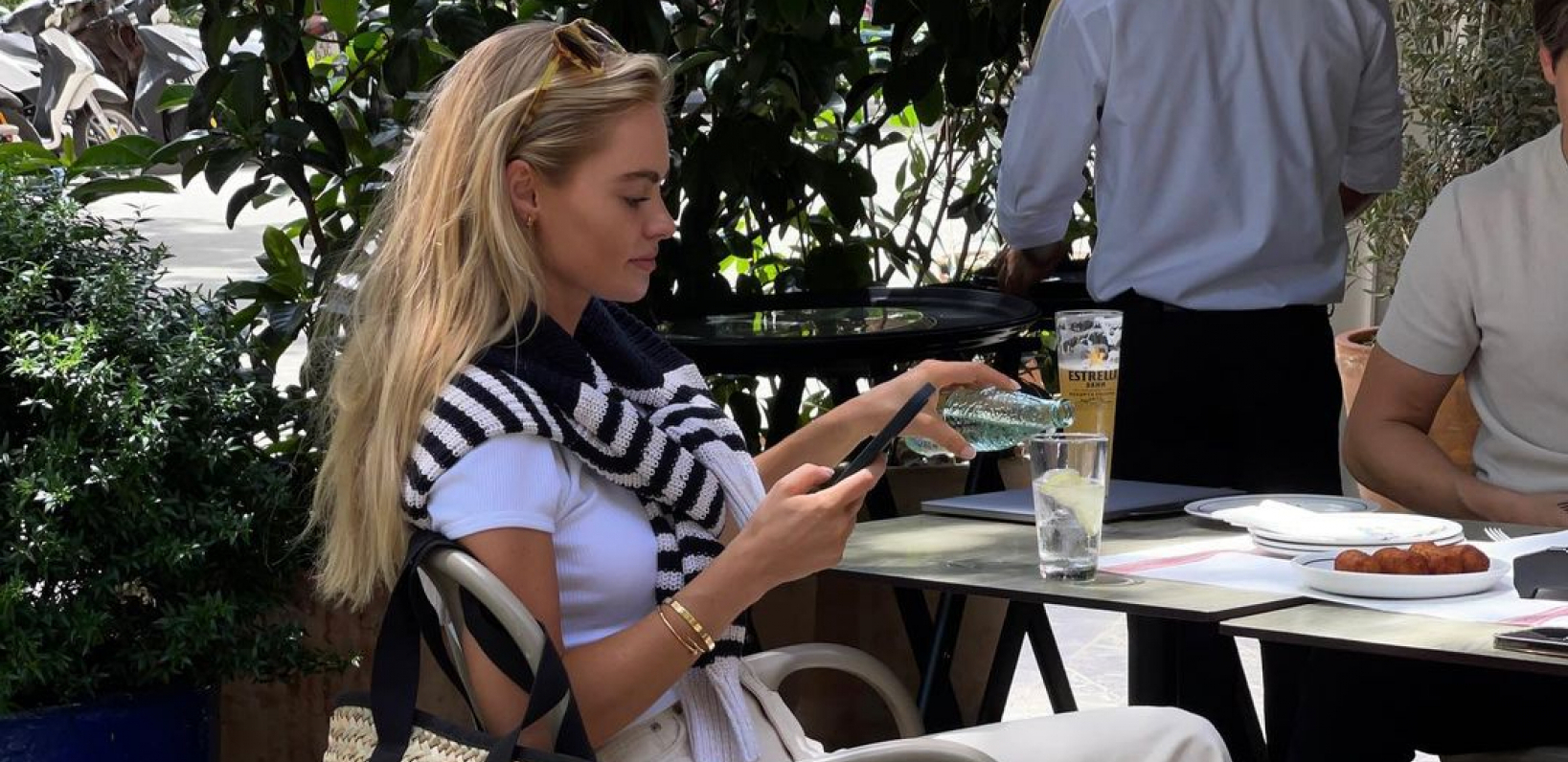 NISU BORE, ODEĆA JE TA KOJA ČINI ŽENU STARIJOM Stilistkinja podelila nekoliko lakih trikova koji pomažu da se podmladite