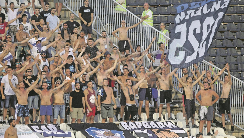 VISOKI NAPON Večeras u Prištini protiv desetak hiljada Albanaca: Varvari u odbrani srpstva