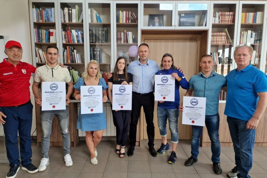 PODVIG Još petoro Kragujevčana u Ginisovoj knjizi: Oborio rekord koji je držao Brus Li