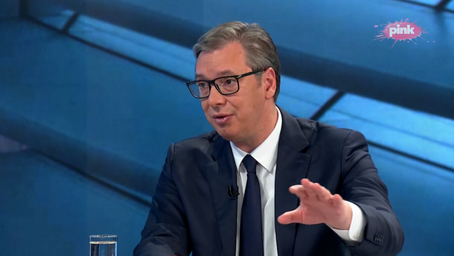 PREDSEDNIK VUČIĆ POZVAO GRAĐANE "Navalite na vaučere koji su ostali"