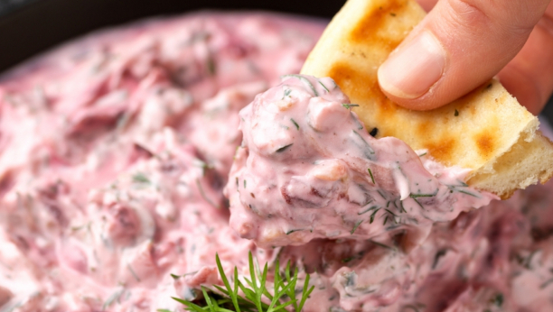 STARI RECEPT ZA JELO OD KOG SE TOPE KILOGRAMI: U jogurt stavite jaje i jedno povrće, bićete siti, a smršaćete