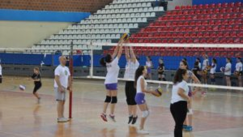 ZDRAVA ZANIMACIJA: Ovo su idealni sportovi za decu tokom raspusta, a sve je besplatno (VIDEO)