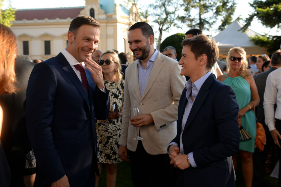 FRANCUSKA JE NAŠ TRADICIONALNI PRIJATELJ Siniša Mali: Večeras, sa Anom Brnabić, na prijemu povodom nacionalnog praznika (FOTO)