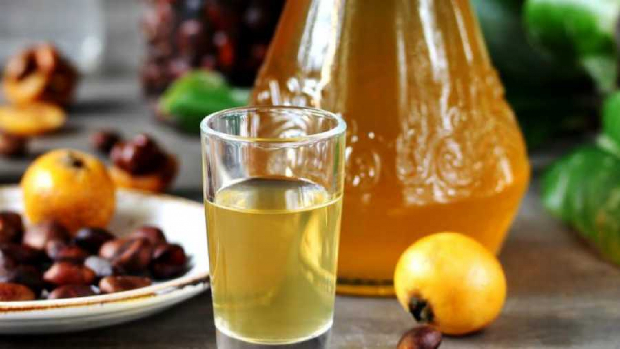 MOĆNI NAPITAK KOJI JAČA IMUNITET Liker od mušmule bolje od tableta čisti jetru i snižava holesterol