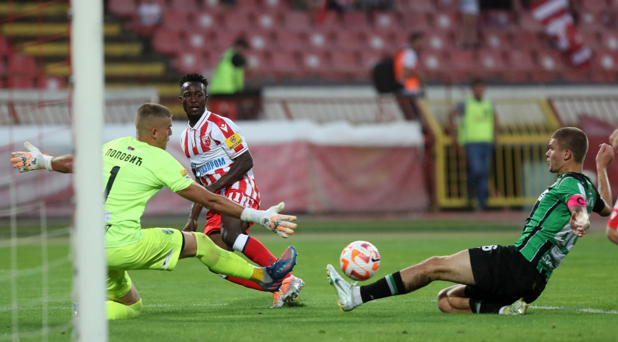 ZVEZDINA RAPSODIJA Crveno-beli deklasirali Kolubaru i već pobegli Partizanu