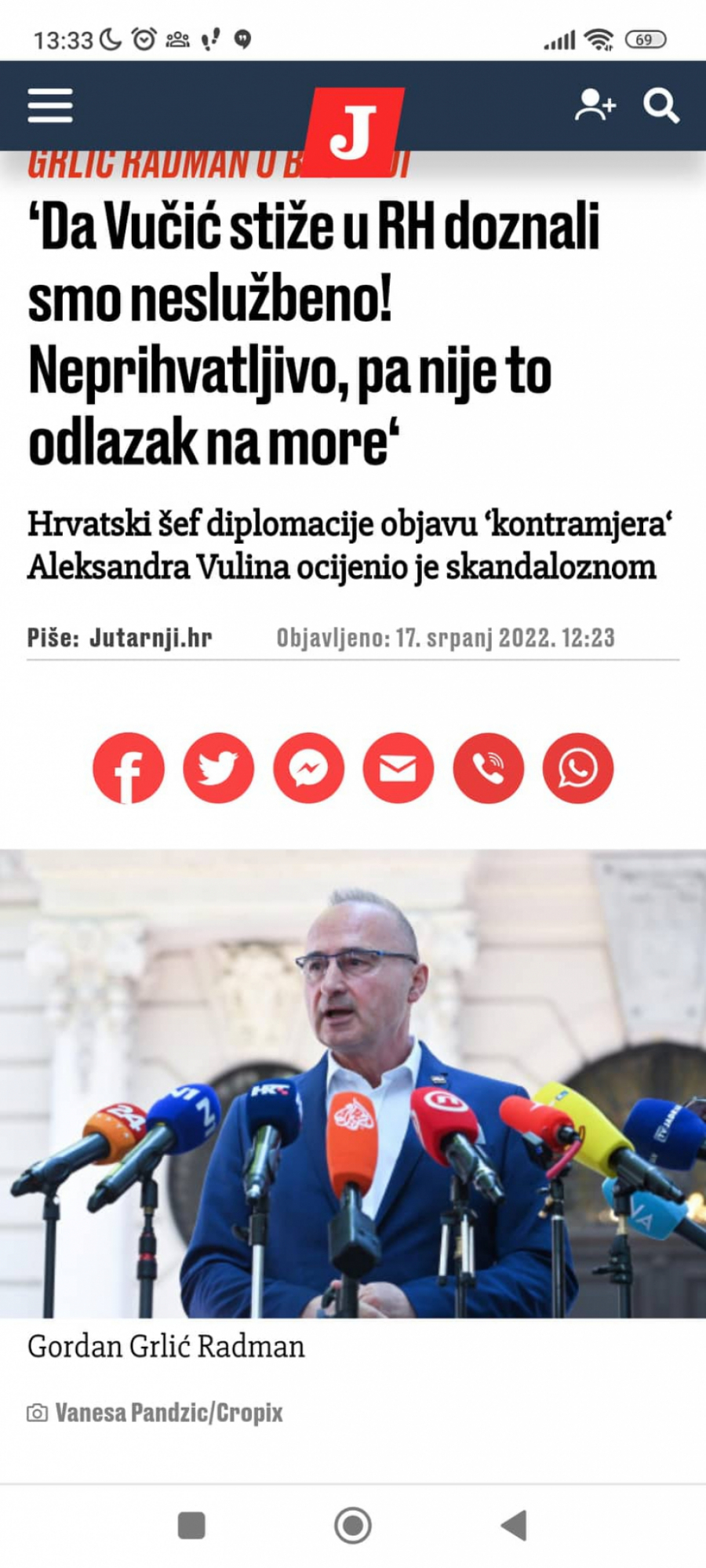 USTAŠKI IDIOTE, PA NARAVNO DA TO NIJE MORE! Vučić neće na more, Vučić hoće u Jasenovac da oda počast Srbima stradalim u teroru krvave ustaške države!