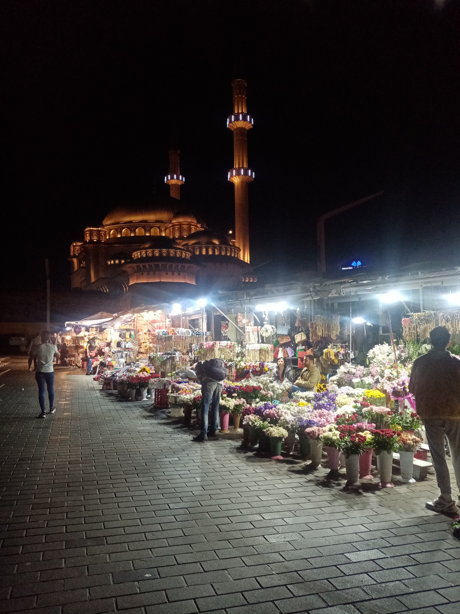 ALO! U ISTANBULU Raj za kupoholičare i za ljubitelje tradicije : Moderna bajka na Bosforu