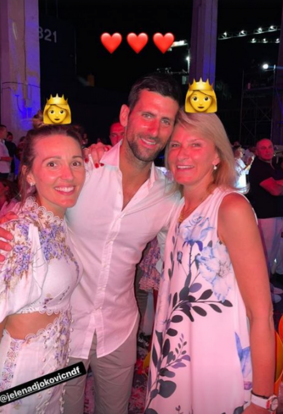 PRIČALO SE DA DIJANA I JELENA NISU U DOBRIM ODNOSIMA Oglasio se Novak, jednom fotkom je rekao sve (FOTO)