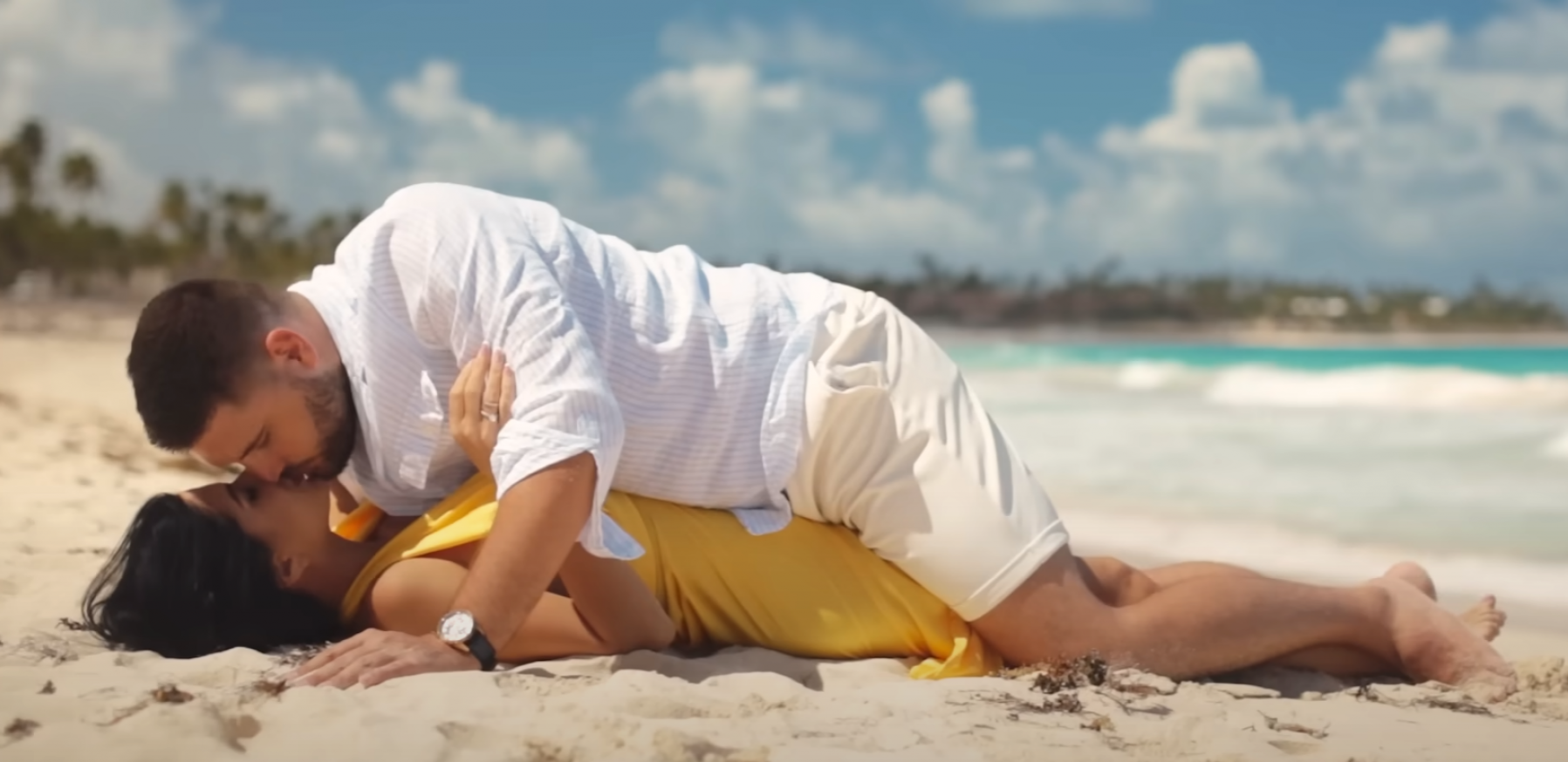 OGLASIO SE ZBOG SNIMAKA GOLE ŽENE Ljuba Perućica komentarisao je vrele kadrove: Nije to ništa vulgarno (FOTO)