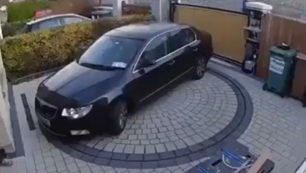OVO BI SVAKO ŽELEO DA IMA Neverovatna ideja za parking automobila (VIDEO)
