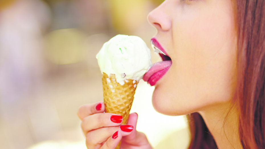 DA LI STE ZNALI Evo šta se dešava u našem organizmu ako svaki dan jedemo sladoled