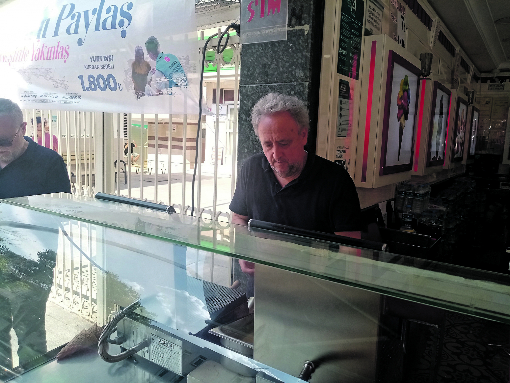 ALO! U GLAVNOM GRADU TURSKE Grad ponosa - od Ataturka do Erdogana (FOTO)