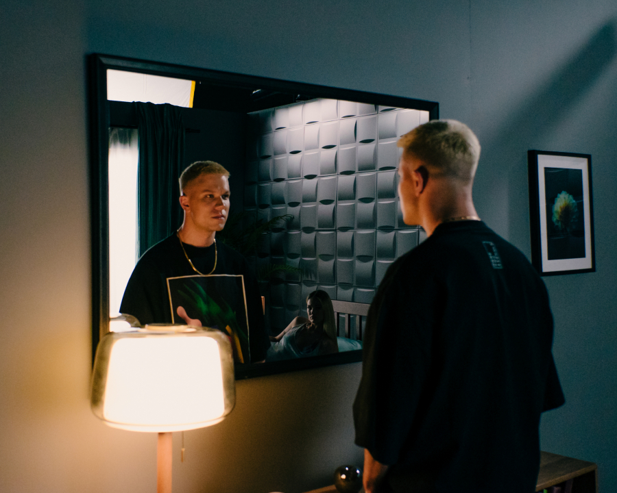 PEVAČICA ZA JEDNU PESMU ZARADILA 59.000 EVRA! Otkriveno koliko su estradnjaci zaradili od Jutjuba prethodne godine, NEVEROVATNE BROJKE