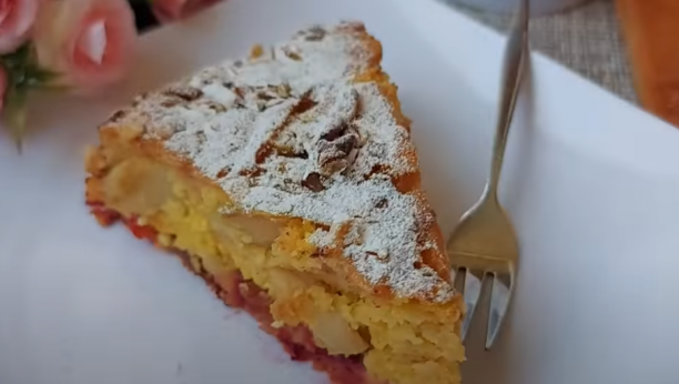 VOĆNI DA NE MOŽE VOĆNIJI Spremite ovaj ukusni kolač po specijalnom receptu (VIDEO)