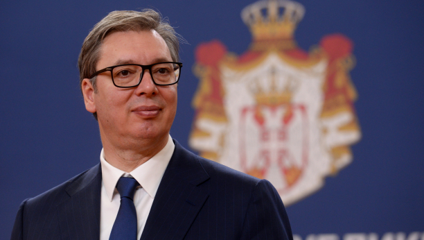 NAMA AJKULE NE MOGU NIŠTA! Vučić obećao da Srbi neće napustiti Egipat, pa pozvao Egipćane da dođu u Srbiju