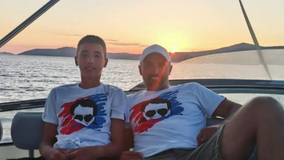 NOVAKOV TRENER UŽIVA U SPLITU Ivanišević na odmoru sa sinovima u majicama sa likom Miše Kovača (FOTO)