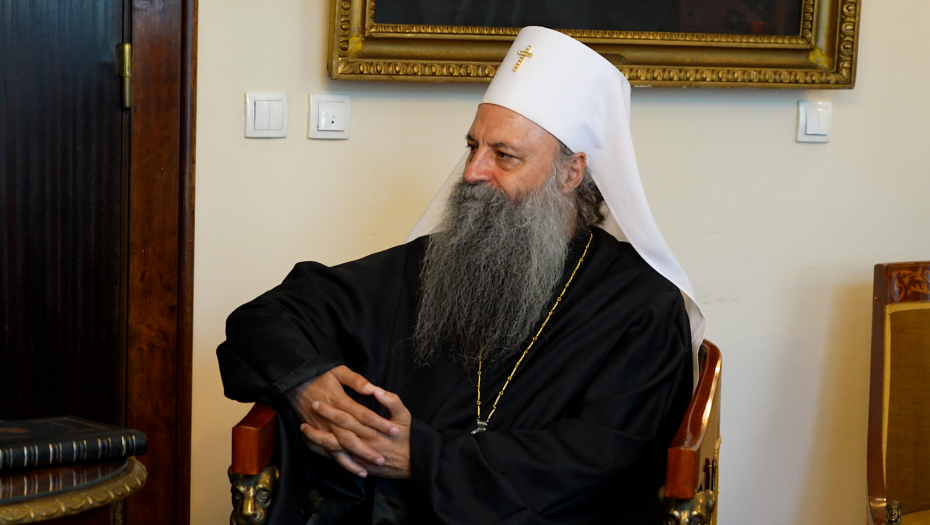 PATRIJARH PORFIRIJE U POSETI CRNOJ GORI OBJAVIO: Sa mitropolitom Joanikijem, gliserom od Tivta do Herceg Novog (FOTO)
