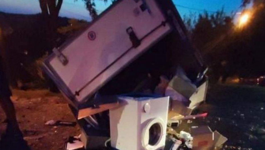 IMA POVREĐENIH Teška nezgoda na Ibarskoj kod Vranića, prevrnuo se kamion (VIDEO)