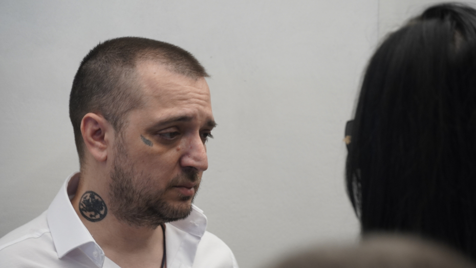 OVE PESME SVI PEVAMO, A NAPISAO IH JE ZORAN MARJANOVIĆ: On je autor najvećeg hita poznate pevačice