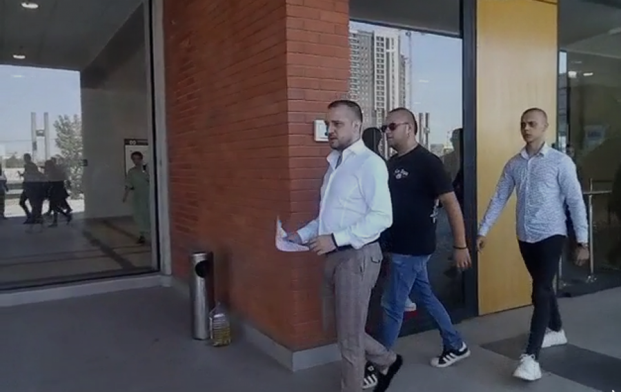 ZORAN MARJANOVIĆ POSLAO PORUKU ĆERKI IZ ZATVORA Poručio maloj Jani da ga muči jedna stvar (FOTO,VIDEO)