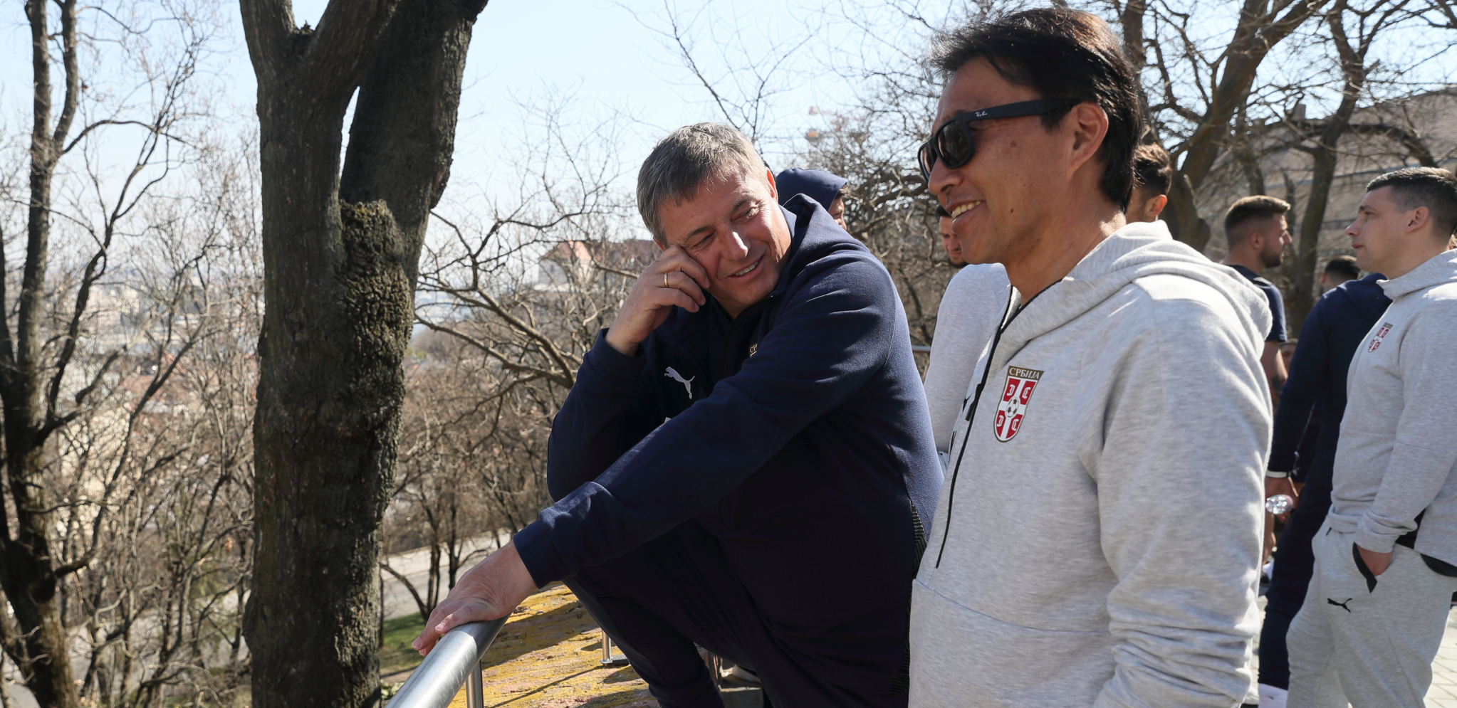 OVO JOŠ NISTE VIDELI Piksijev saradnik promoviše srpsku hranu: Mućkalica i paprikaš U FORMACIJI 4-3-3