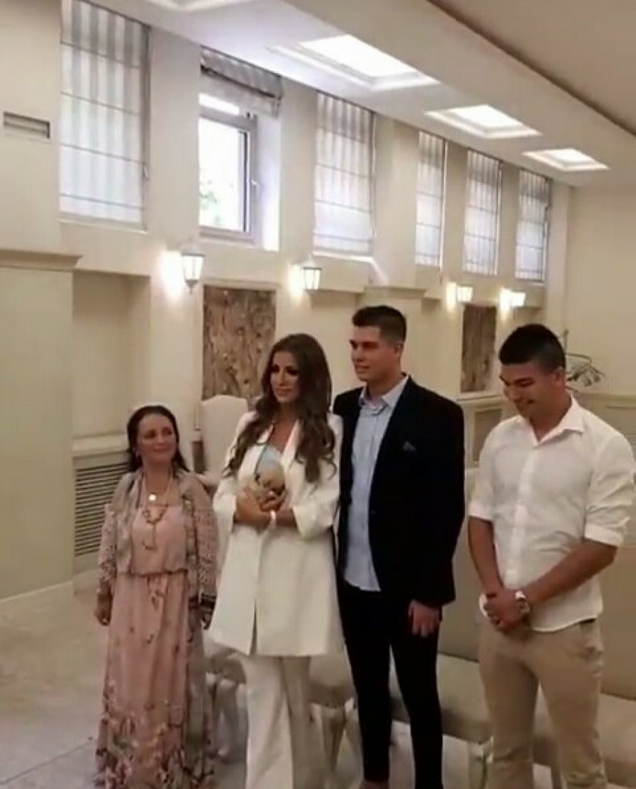 EKSKLUZIVNO ZA ALO! OGLASILA SE BIVŠA KUMA DALILE I DEJANA: Na nju sam potrošila 3.000 evra