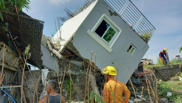 JOŠ JEDAN SNAŽAN ZEMLJOTRES NA FILIPINIMA Evakuacija ljudi u toku, očekuju se novi potresi