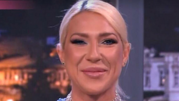 OGLASILA SE I MAJA MARINKOVIĆ Jovana Jeremić podelila prepisku gde joj je pretio čovek Velje Nevolje, a evo šta starleta kaže na to