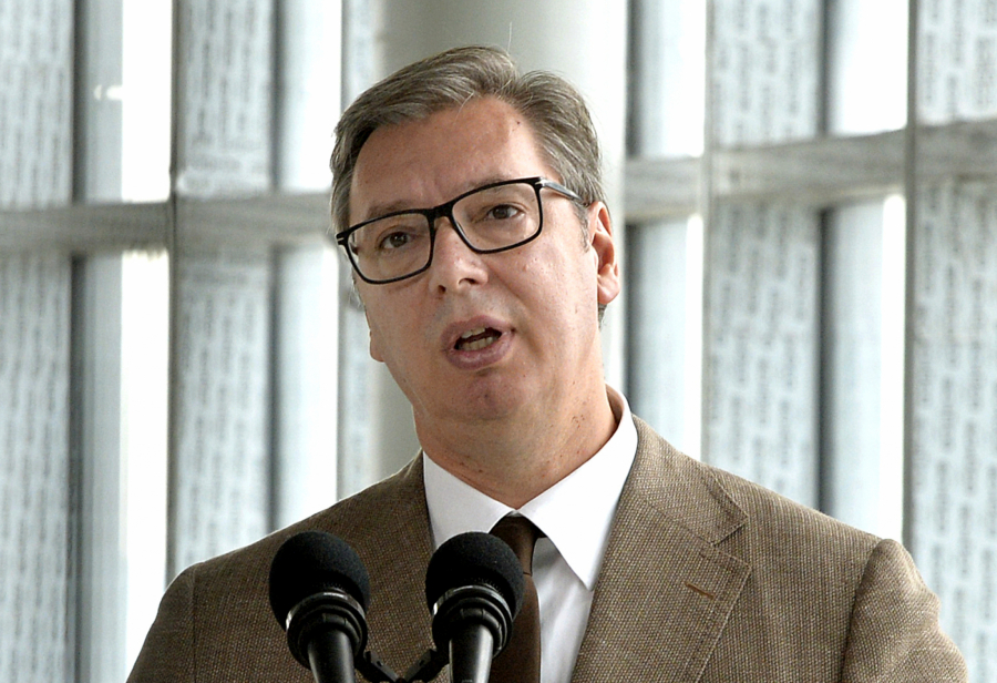 PREDSEDNIK VUČIĆ PONOSAN ŠTO SRBIJA NAPREDUJE 