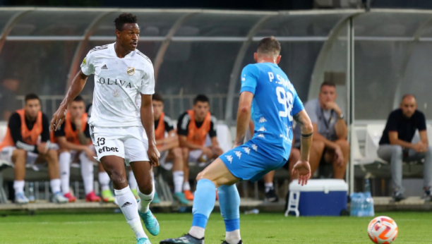 GOLEADA U LAZAREVCU, "BRĐANI" GRABE KA VRHU Kolubara slavila posle drame, Badamosi nastavio golgetersku seriju