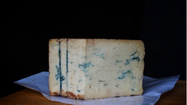 ŠTA GOD DA RADITE OVO NIKADA NE SKIDAJTE SA SIRA Deo koji svi bacamo korisniji je nego što mislite