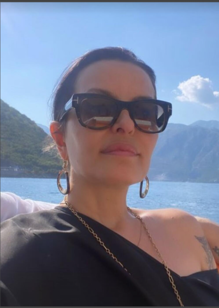 ELENA DOVELA NOVOG DEČKA U KUĆU BIVŠEG MUŽA! Ćerka Verice Rakočević šokirala javnost