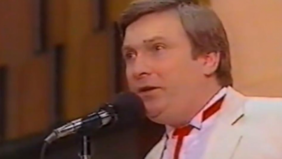 TRAGIČNA SUDBINA JUGOSLOVENSKOG PEVAČA Ostao bez oba sina, a karijeru započeo ovom pesmom